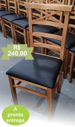 Cadeiras estofadas novas $ 240,00 cada no Pix madeira eucalipto branco a pronta entrega