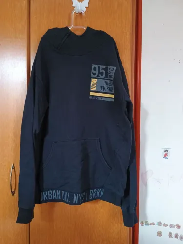 Moletom kyly preto 
