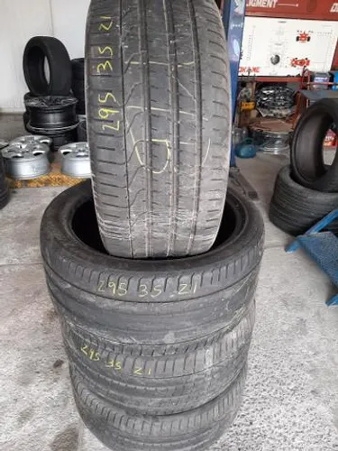 Pneu 295 35 21 Pirelli P Zero Porsche Cayenne jogo