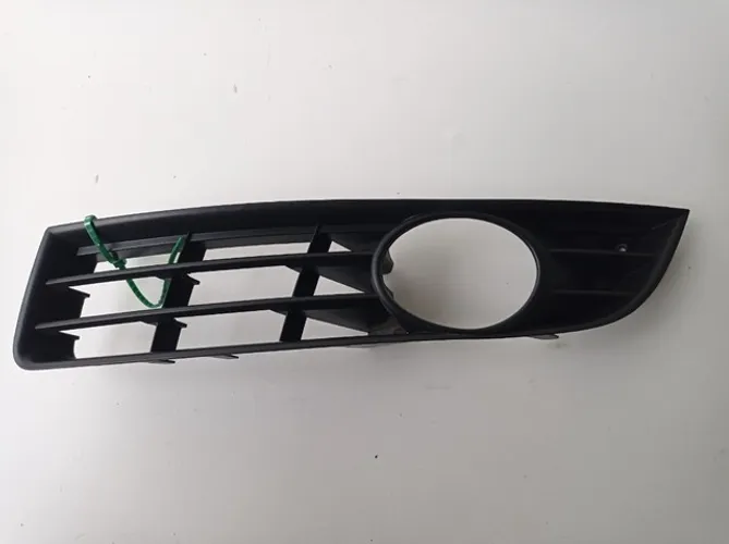 Moldura Farol De Milha Vw Passat 2006 2007 2008 2009 2010