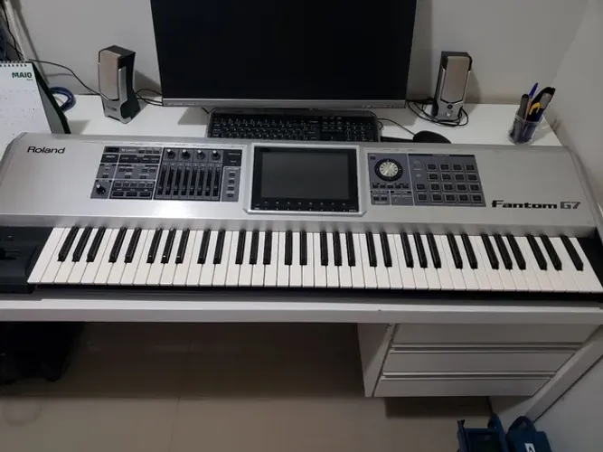 Teclado Roland Fantom G7 