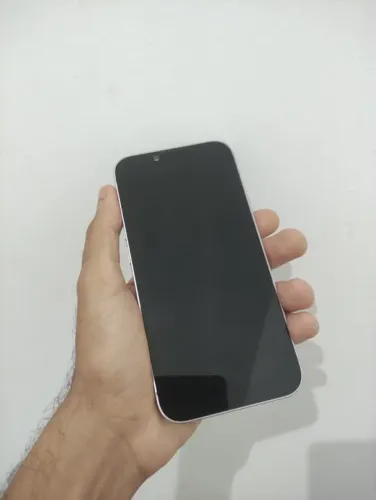 Display Original iPhone 14 retirada.