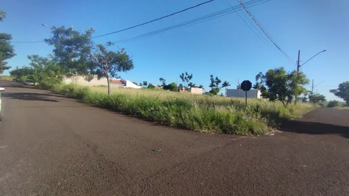 Floresta-Pr, Jardim Nova Floresta, terreno esquina 380m2,R$ 140.000,00