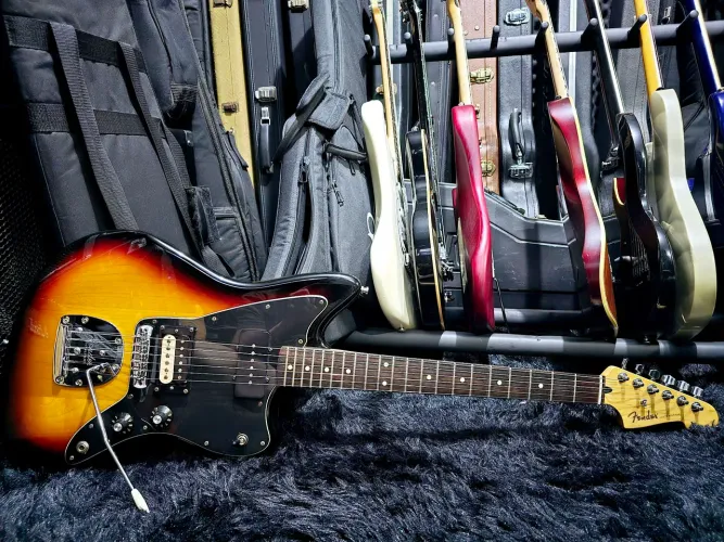 Fender Jazzmaster Blacktop Hs /ñ Gibson les paul sg p90 prs esp ltd epiphone tagima jaguar