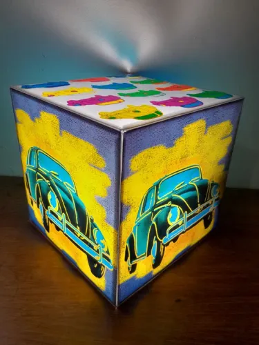 Luminária Imaginarium Fusca Cubo 23cm