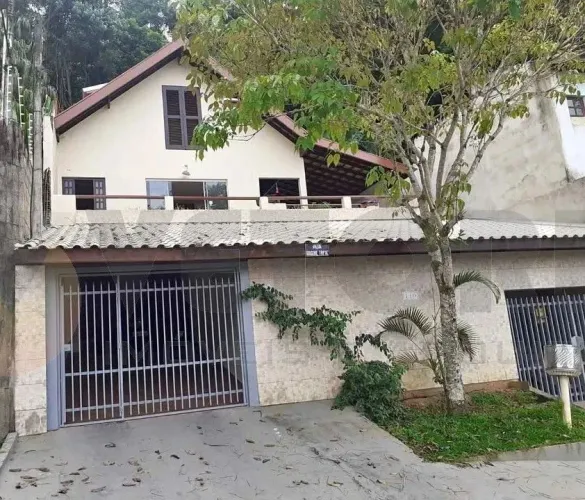 Sobrado com 4 dormitórios à venda, 160 m² por R$ 795.000,00 - Jardim Califórnia - Caraguat