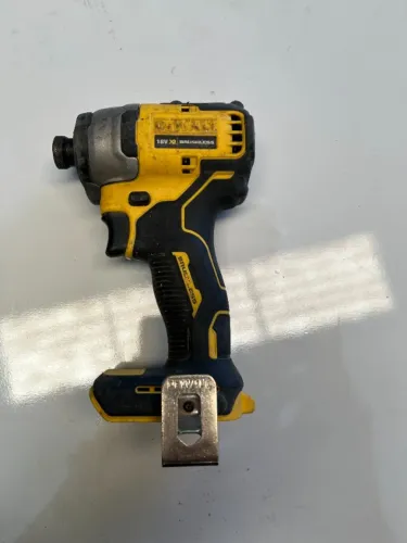 CHAVE DE IMPACTO PARAFUSADEIRA DCF809 Dewalt 18V