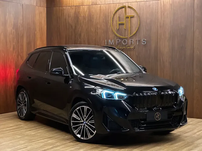 BMW IX1 Xdrive 30 M Sport (elétrico) 2024