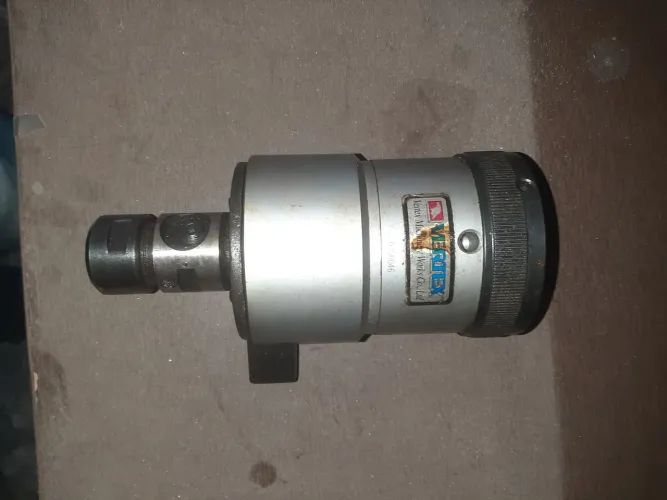Cabeçote para Rosquear