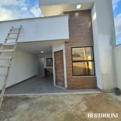 Casa recém construída de 3 quartos em um dos melhores bairros de Porto real-RJ.
