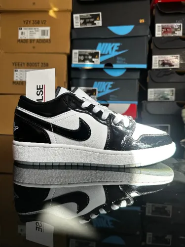 Nike Air Jordan 1 Low Concord - tamanho 37BR, original (496)