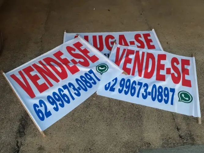 Faixas de Vende-se e ou Aluga-se em tecido
