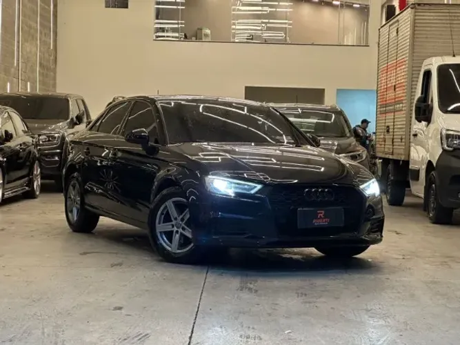 Audi A3 Sedan 1.4 TFSI Flex Tiptronic 4P 2018