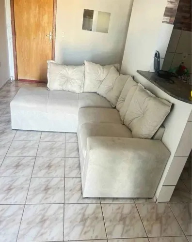 Sofá de Canto Bege 