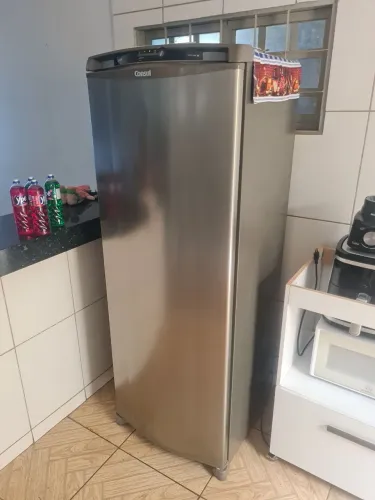 Geladeira Frost free 1 porta inox 