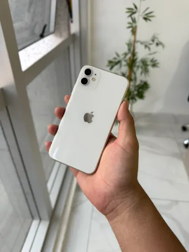 iPhone 11 64 gigas original