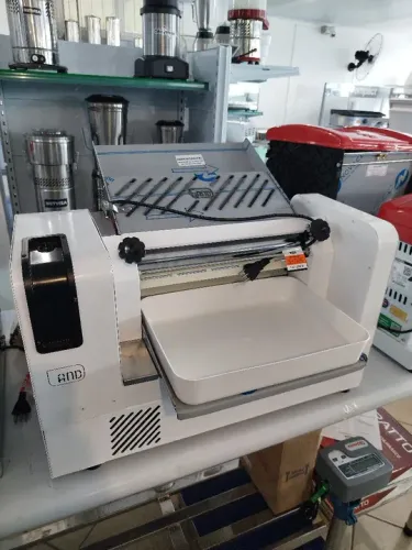 R1 Celindro laminador de massas And