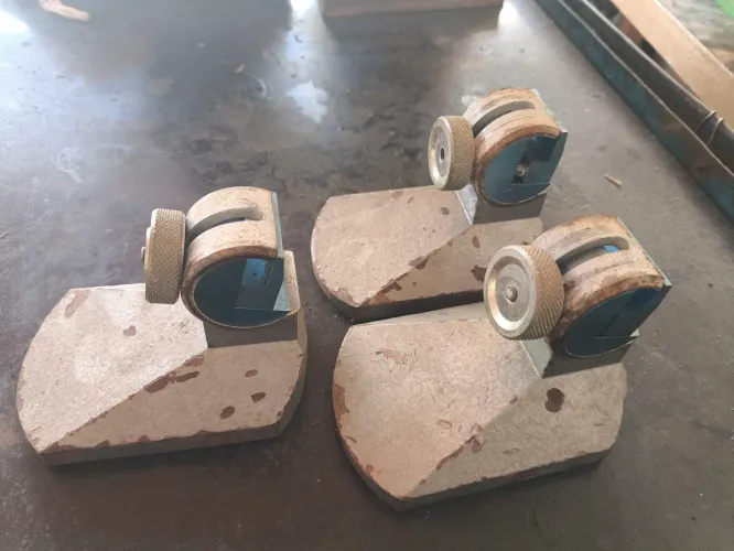 Bases para Micrômetro