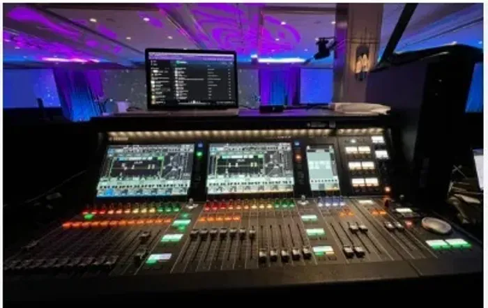 Console Mesa Digital Yamaha DM7 com nota fiscal