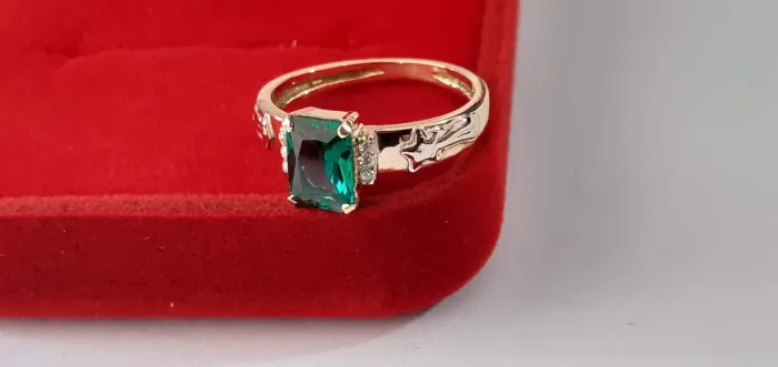 Anéis de Formatura em Ouro 18k - Qualidade e Sofisticação!