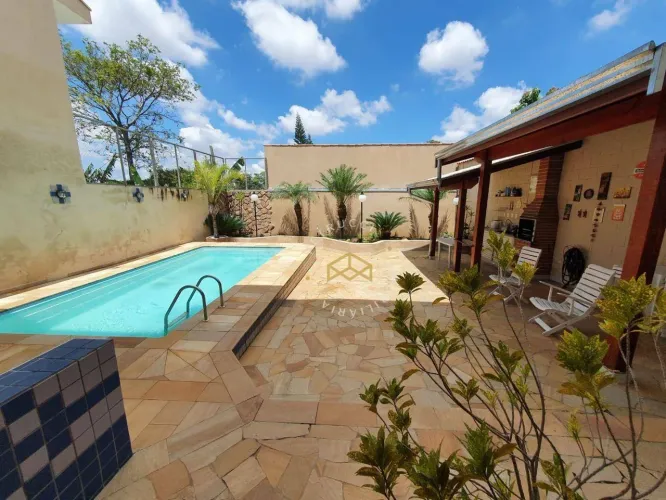 Casa à venda na Vila Nogueira, Campinas/SP