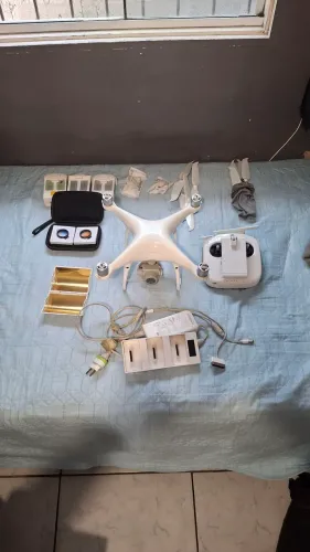 Drone DJI PHANTOM 4 ADVANCED