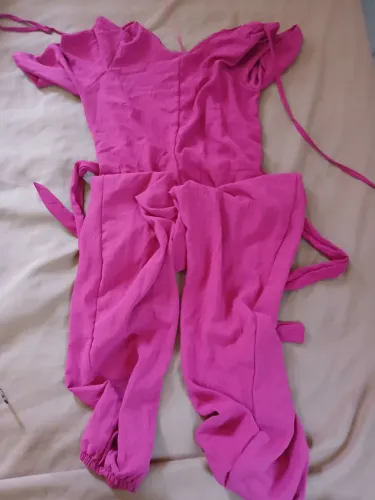 Vende-se um macaquinho rosa 