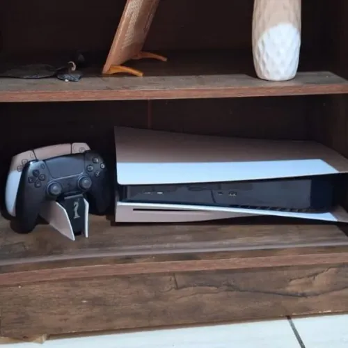 PlayStation 5 FAT com Leitor de Disco + Kit Completo (2 Controles + Base de Carregamento)