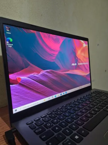 Notebook Asus M509D 15.6' AMD Ryzen 5 3500u 8,00 GB RAM 1,00 TB 