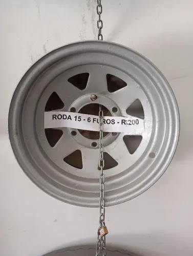 Roda 15 - 6 furos