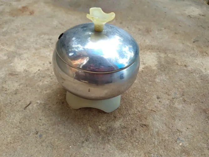 Açucareiro Vintage em Metal