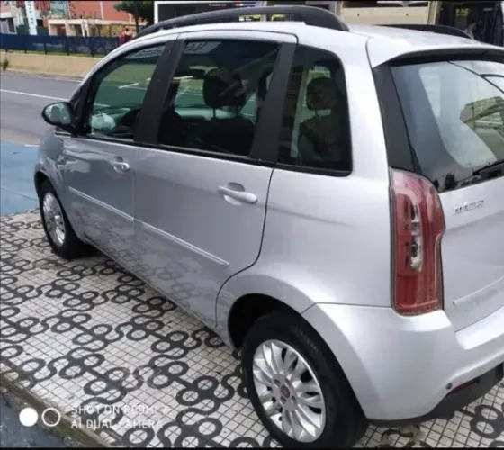 Peças Idea 1.4 2013 Porta Farol Lanterna Motor Capo Airbag Arranque Retrovisor Radiador