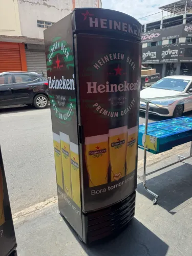 Cervejeira Porta Cega metal Frio 450 Litros