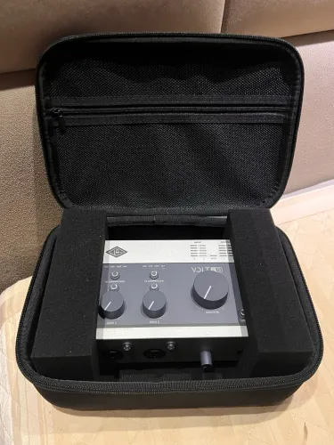 Interface de Áudio Universal Áudio Volt 276 Produto novo na caixa 