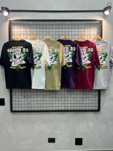 Camisetas multimarcas direto da fábrica para revenda em atacado
