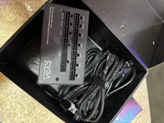 FONTE 1000W GOLD EVGA G5 FULL MODULAR 