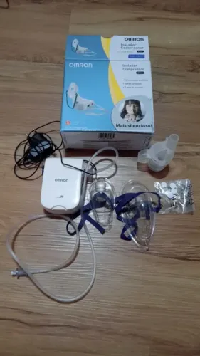 Inalador Nebulizador Portátil Omron Compressor 803 Bivolt (Usado)