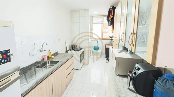 Condomínio Jorge Nogueira Guimarães - Apartamento em Parque Residencial da Lapa, São Paulo