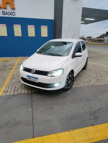 Volkswagen Fox Bluemotion 1.0 MI Total Flex 12V 5P 2014
