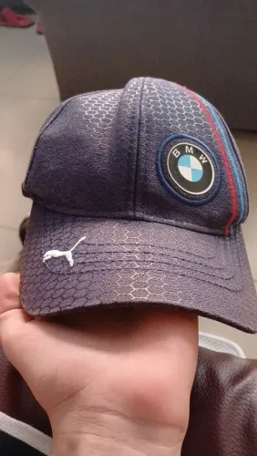 Boné BMW Puma Original - Modelo Colmeia Exclusivo (Não está desbotado)