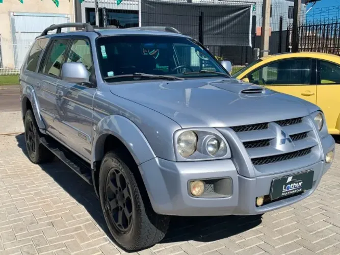 Mitsubishi Pajero Sport HPE 2.5 4X4 Diesel Aut. 2011