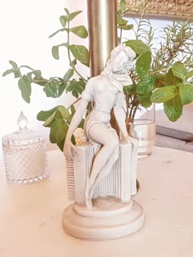 Escultura Art Déco