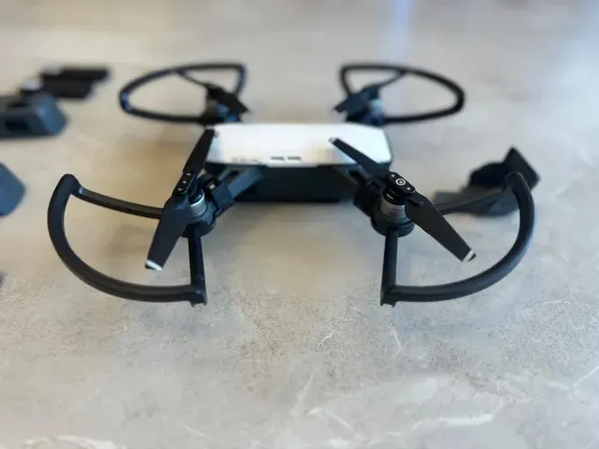 DJI Spark Combo Fly More + Estação de Carregamento