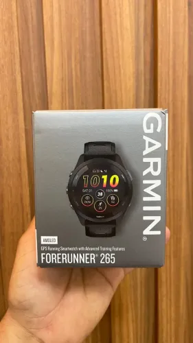 Garmin Smartwatch de corrida Forerunner 265, tela AMOLED colorida, métricas de treinamento