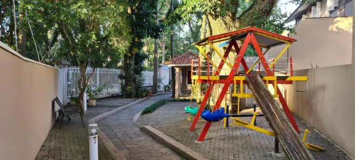 CASA Condomínio Jardim Isabel - Ipanama