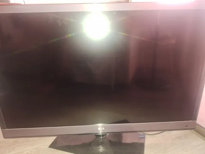 TV LG Led 47 47LW5700 com defeito