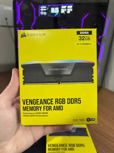 Memória RAM Corsair Vengeance RGB 32GB (2x16GB), 6000mhz, DDR5, CL36, Preto, Lacrado