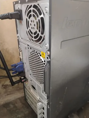 Computador de mesa i5 8GB de RAM