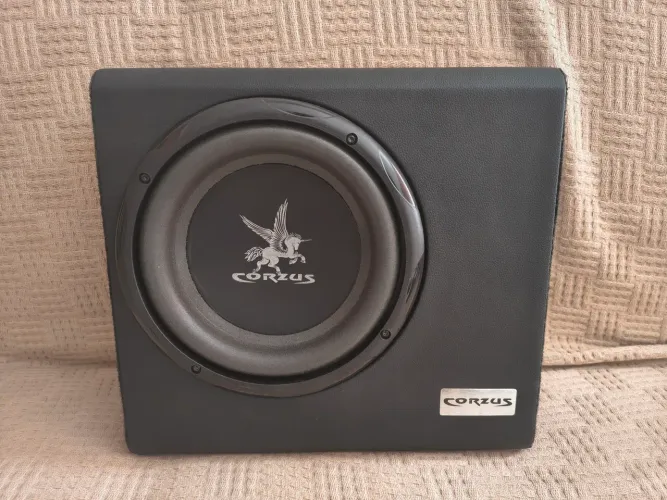 Subwoofer Corzus CXS200 - Semi-novo, impecável!