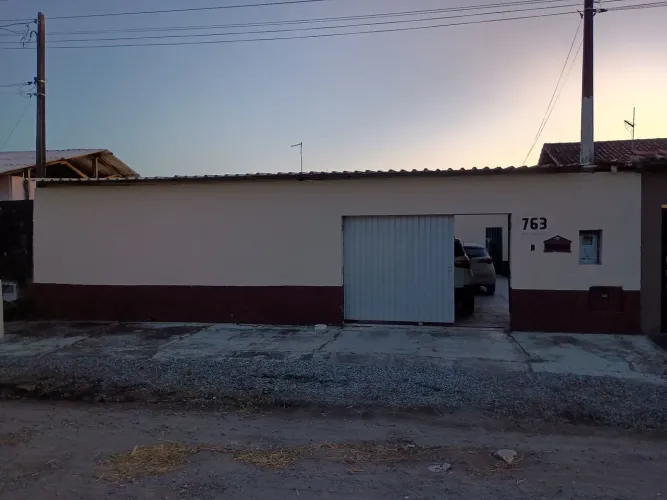 Vendo a casa